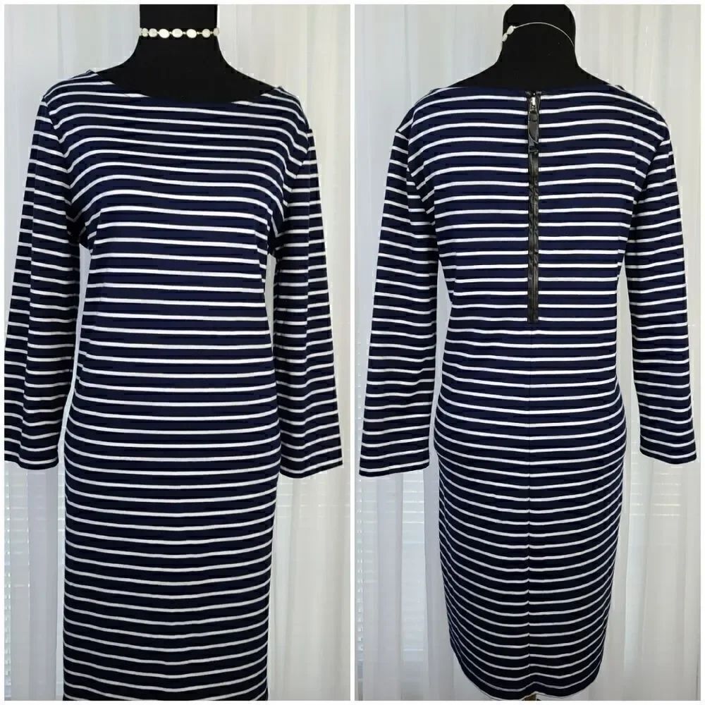 GAP Navy with White Stripes Medium